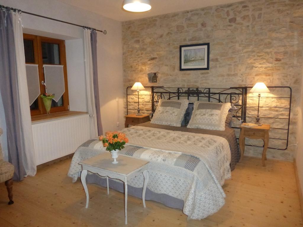 Chambres D'Hotes Bered Vuillemin 보므 레 다므 외부 사진