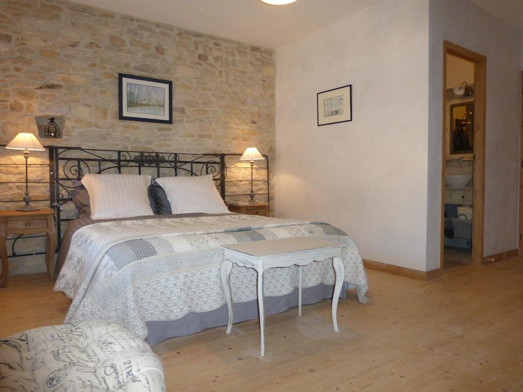 Chambres D'Hotes Bered Vuillemin 보므 레 다므 객실 사진